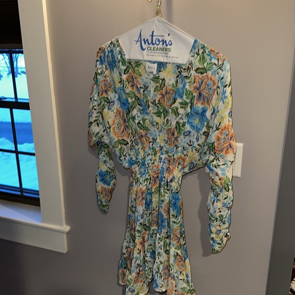 MISA Los Angeles Chiara Dress in Oasis Floral
Size: Medium 
Color:Oasis Floral - Picture 5 of 9